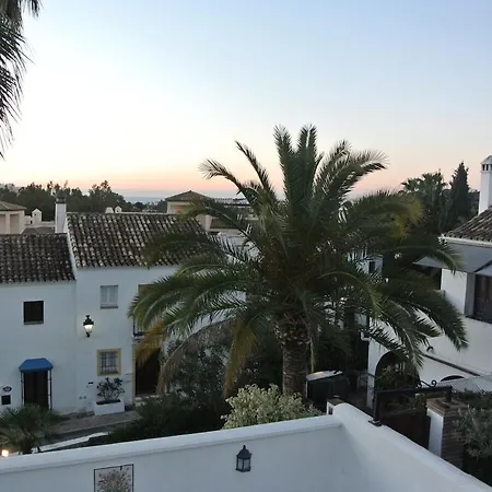 شقة Townhouse In Nueva Andalucia ماربيا