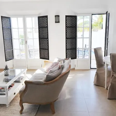 Townhouse In Nueva Andalucia